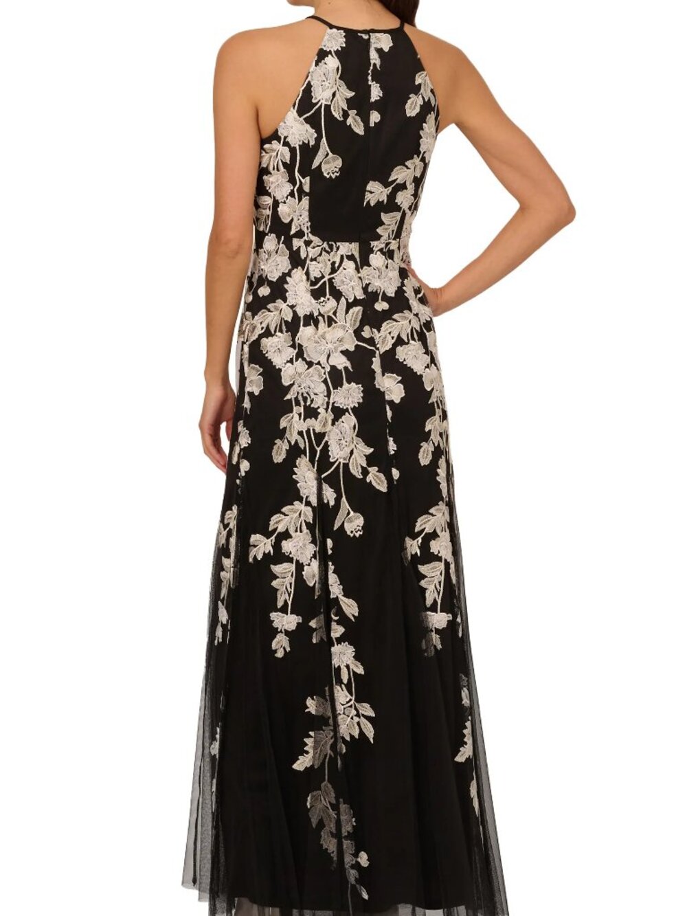 Adrianna Papell Embroidered Godet Gown. Sz: 16 - Picture 2 of 16